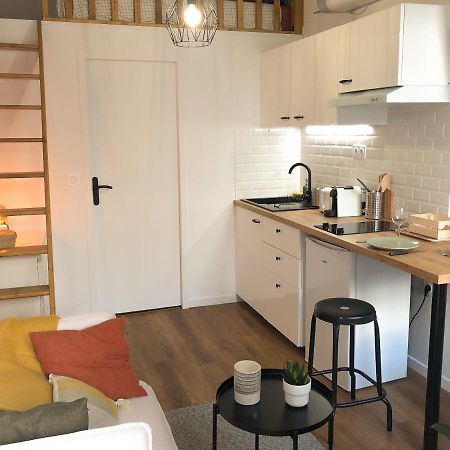 Studio Climatise - Gare - Centre Ville Nimes Ngoại thất bức ảnh