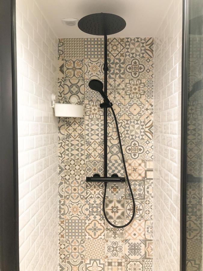 Studio Climatise - Gare - Centre Ville Nimes Ngoại thất bức ảnh